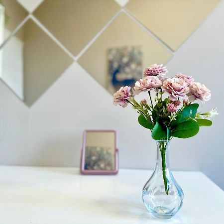 Mmrent Flora Room กดัญสก์ ภายนอก รูปภาพ